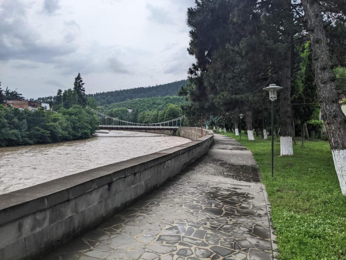 Riverside Borjomi Exterior photo